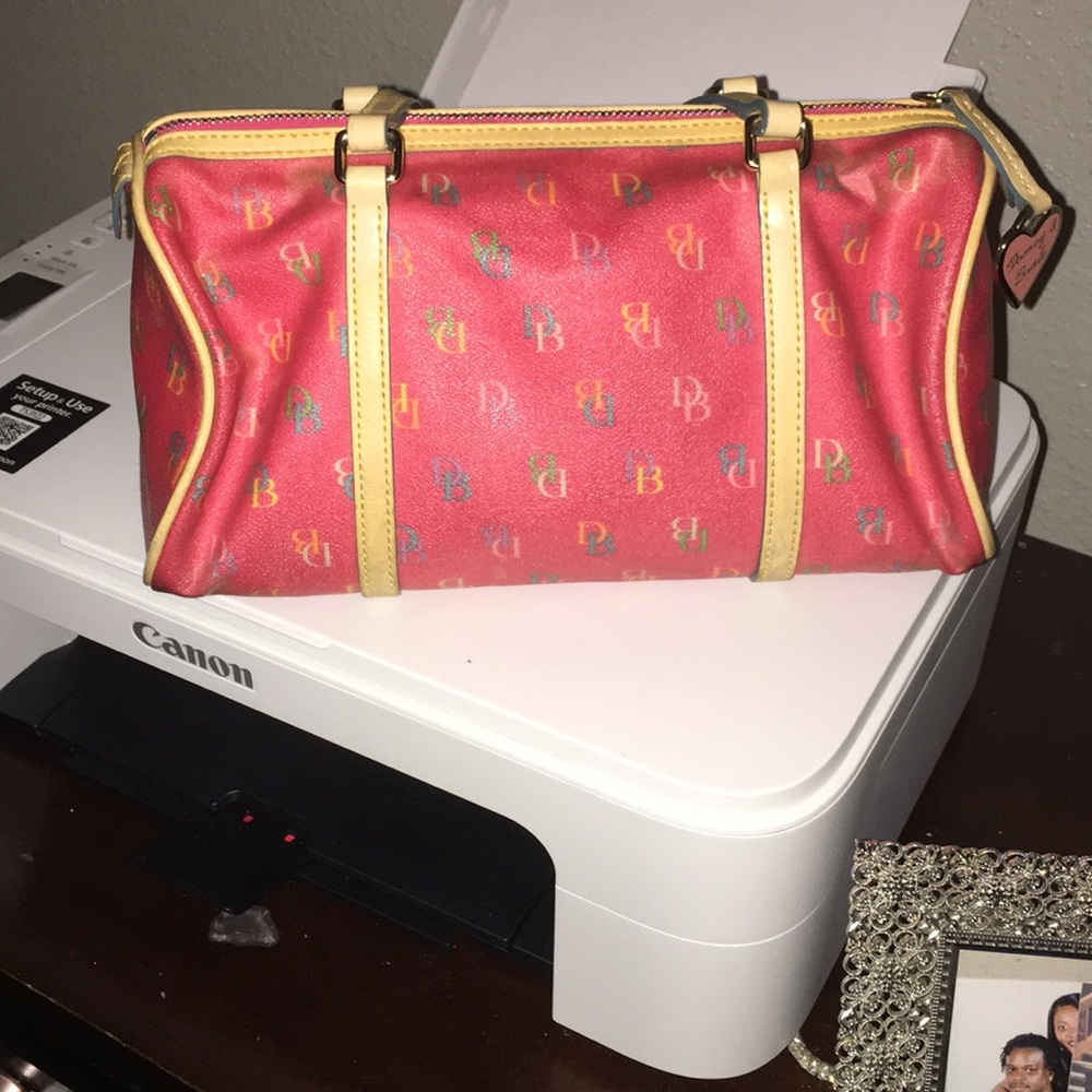 Dooney & Burke Purse 💕